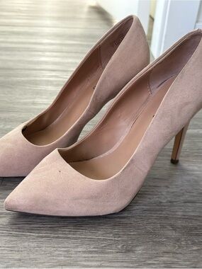 Call It Spring Pink Suede Women's Heels Size 7